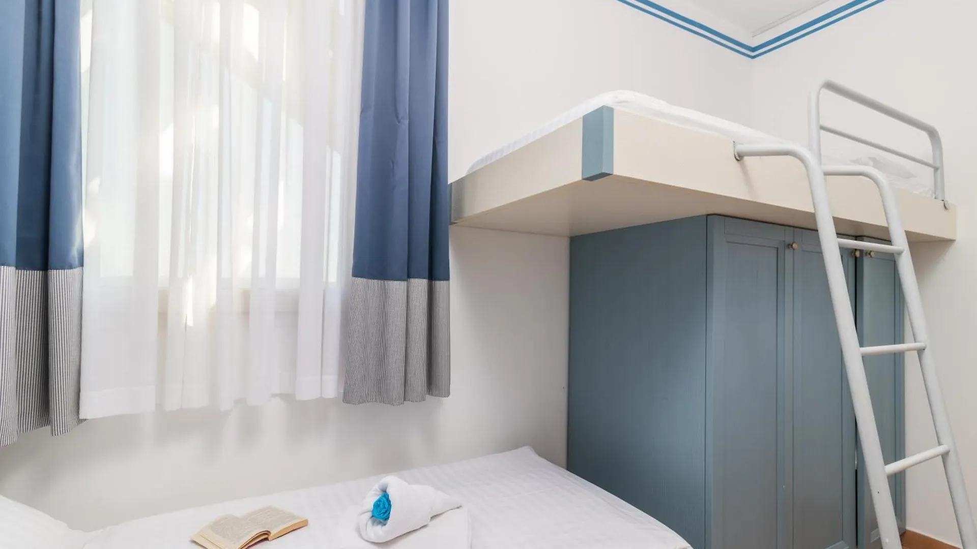 Family Resort Del Mar Banjole 4*,  Κροατία