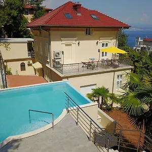 Atta Apartman Opatija