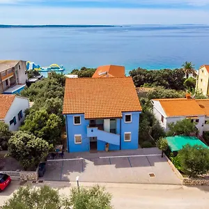 https://modra-kuca.hotelinzadar.com