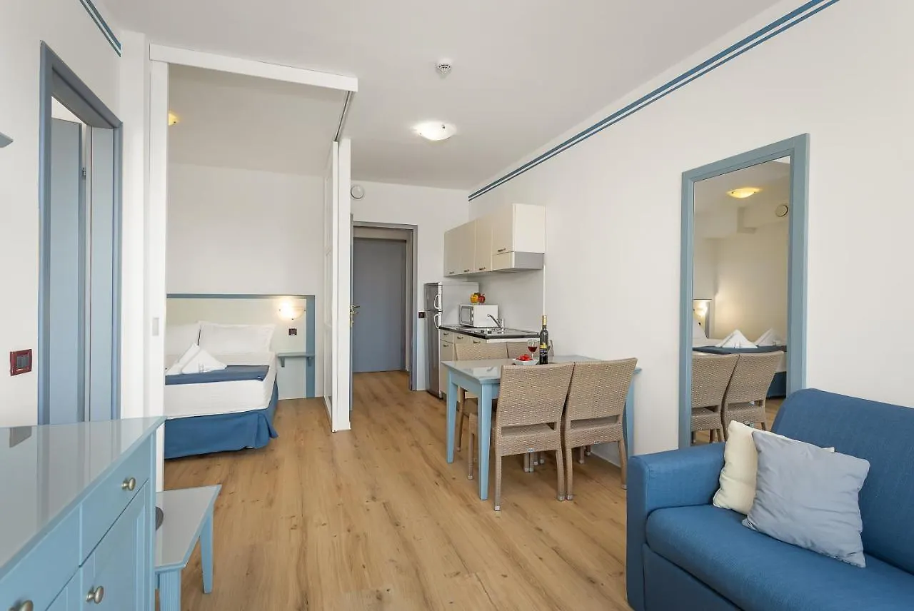 **** Appart hôtel Family Resort Del Mar Banjole Croatie